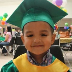 Meet your Posher, Victor manuel